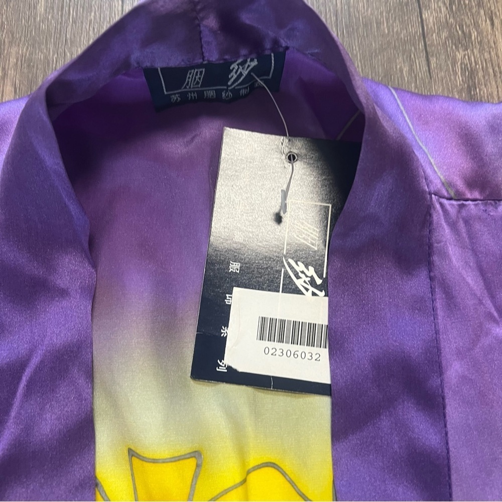 NWT Intimates Sleepwear Purple Yellow Floral Short Sleeve Satin Robe Jacket L - Picture 4 of 8